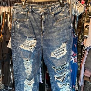American Eagle Stretch Distressed Mom Jeans